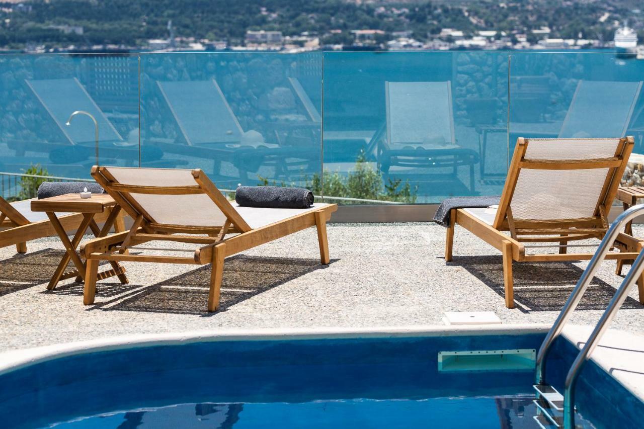Istros Villas - With Pools, Bbq & Heated Spa Whirlpools, By Thinkvilla Korakiaí エクステリア 写真