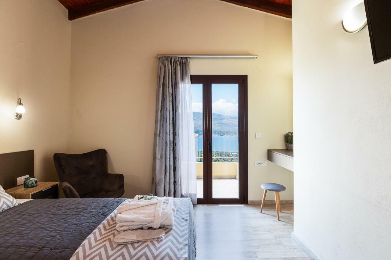 Istros Villas - With Pools, Bbq & Heated Spa Whirlpools, By Thinkvilla Korakiaí エクステリア 写真